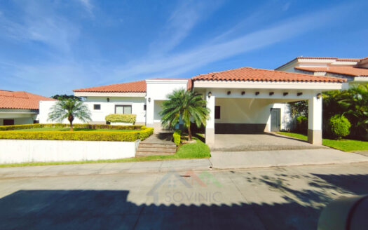 Casa en venta santo Domingo MANAGUA NICARAGUA