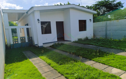 Casa en venta carretera a Masaya km 13